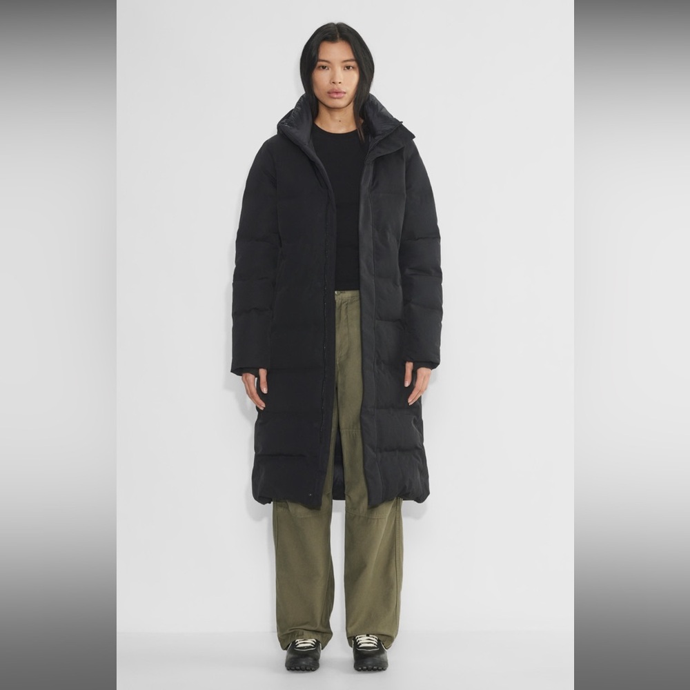 Aritzia TNA Black Powder Parka Coat Puffer